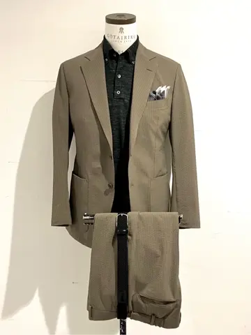 GOTAIRIKU 今井 コーディネート画像