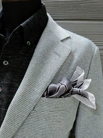 GOTAIRIKU 八幡 コーディネート画像