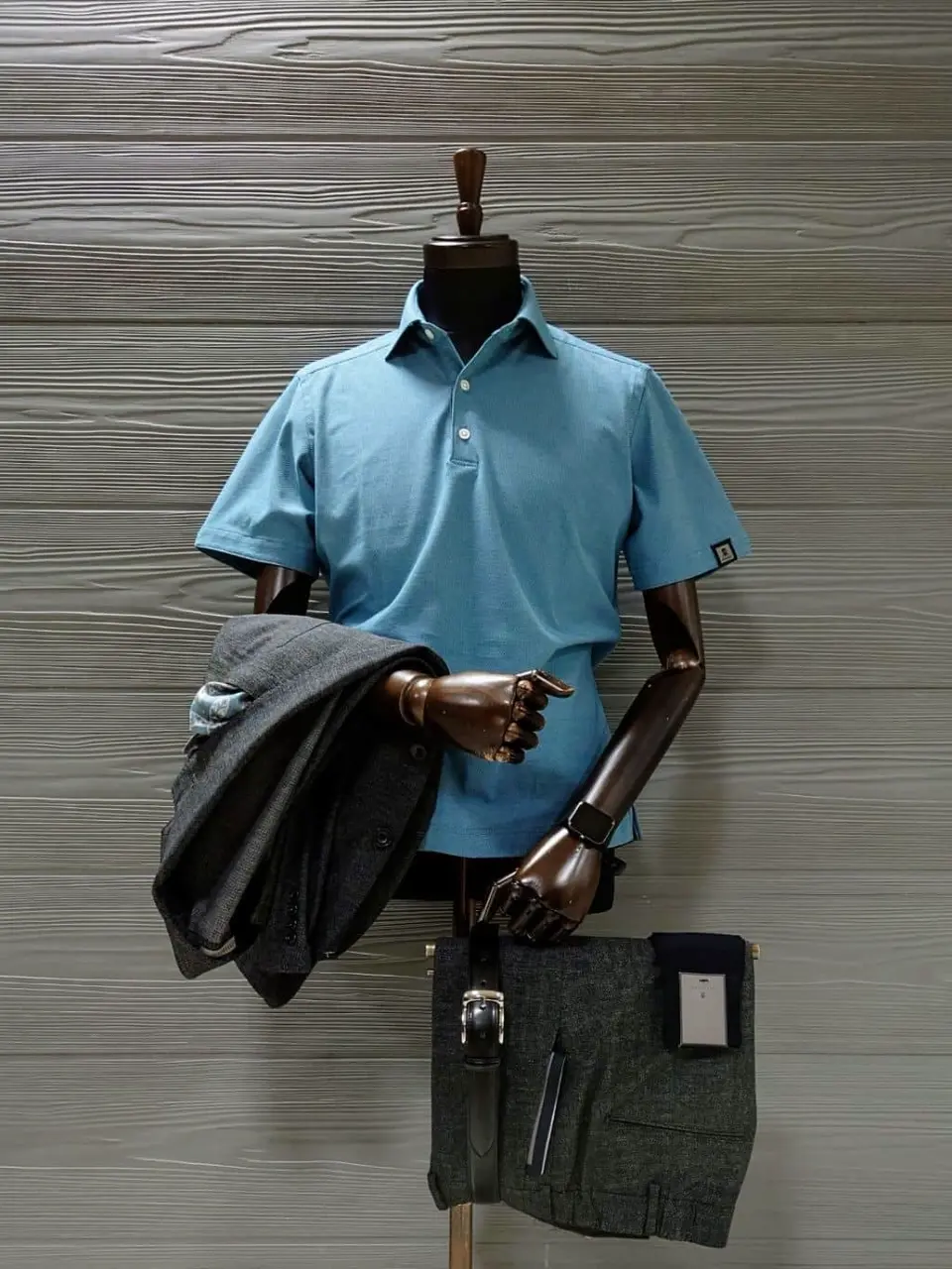 GOTAIRIKU 八幡 コーディネート画像