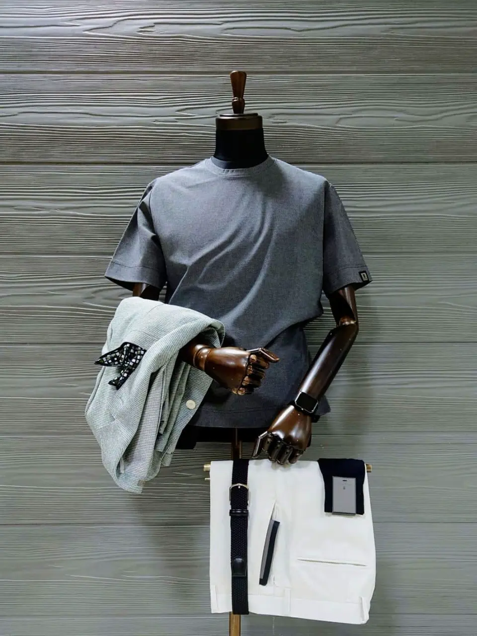 GOTAIRIKU 八幡 コーディネート画像