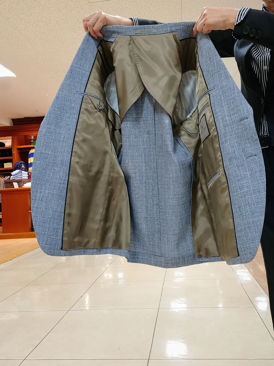 GOTAIRIKU 八幡 コーディネート画像