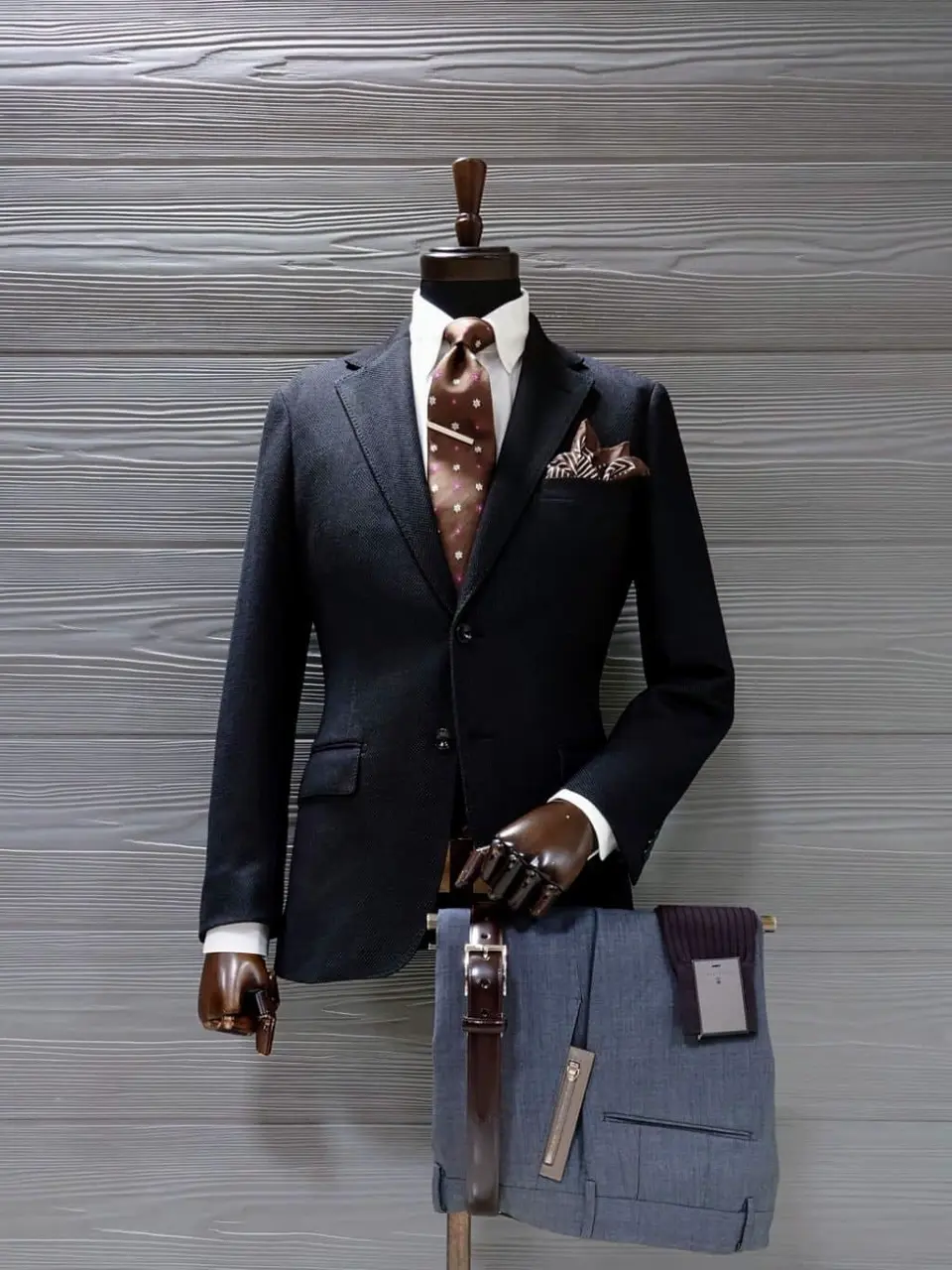 GOTAIRIKU 八幡 コーディネート画像