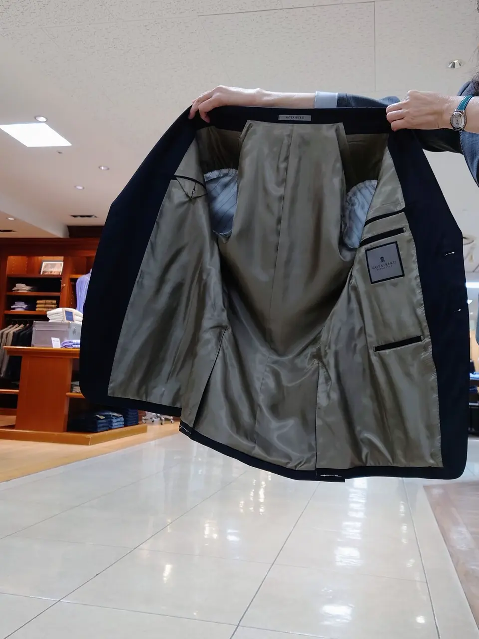 GOTAIRIKU 八幡 コーディネート画像