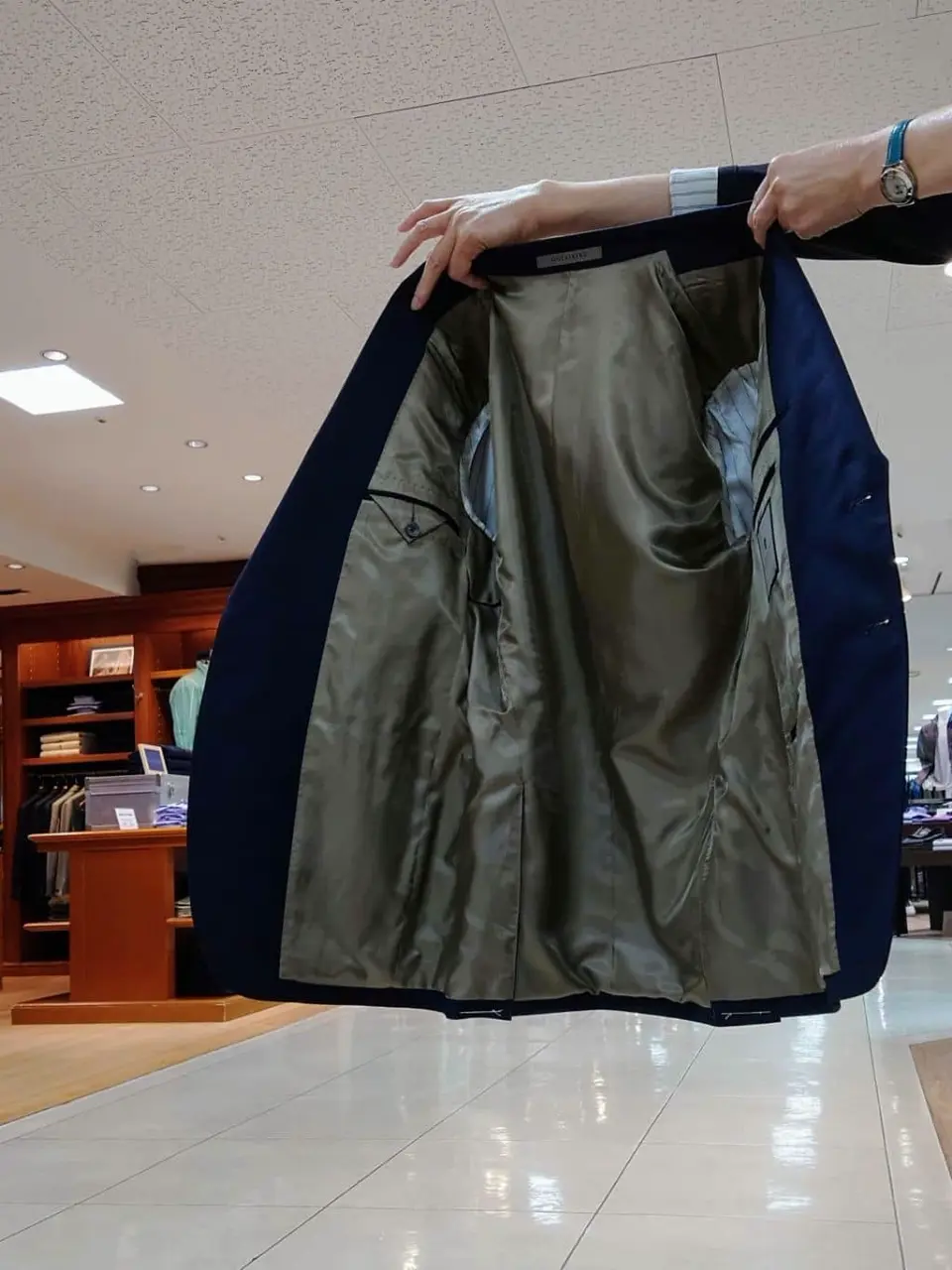 GOTAIRIKU 八幡 コーディネート画像