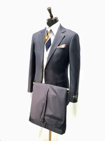 GOTAIRIKU スタッフ コーディネート画像