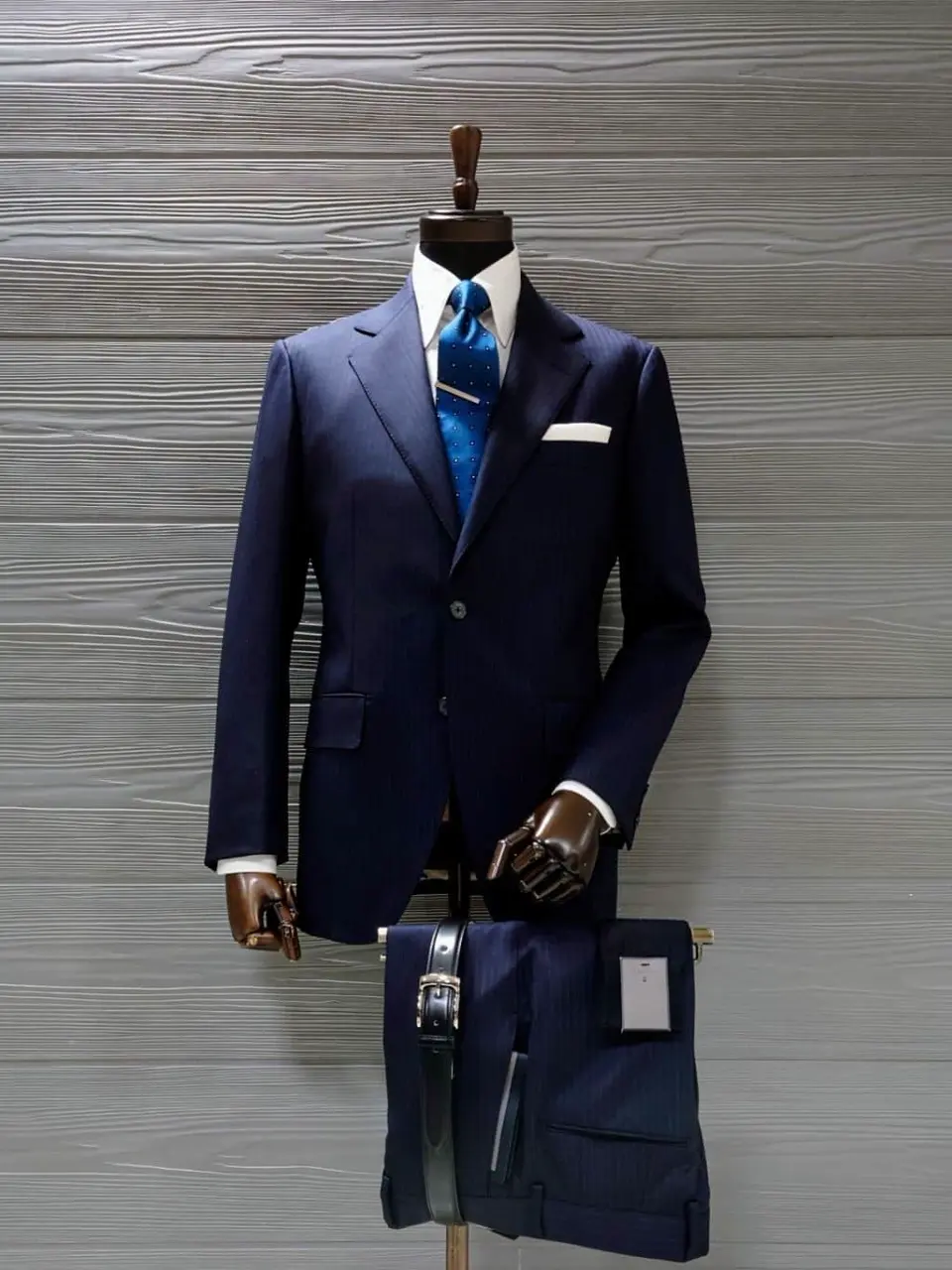 GOTAIRIKU 八幡 コーディネート画像