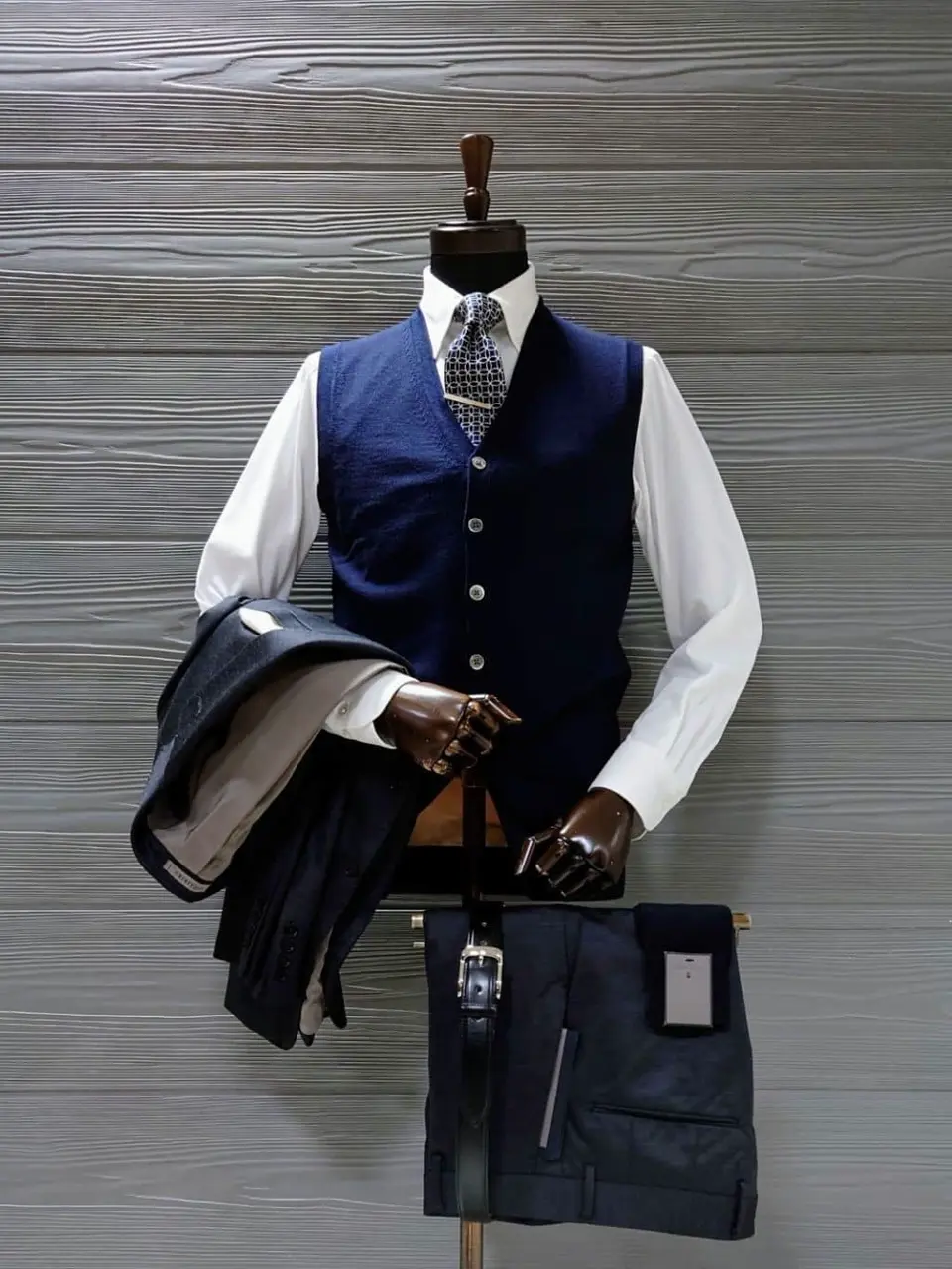 GOTAIRIKU 八幡 コーディネート画像