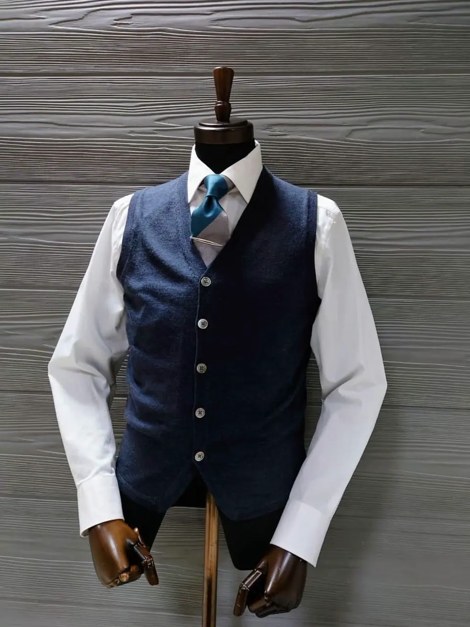 GOTAIRIKU 八幡 コーディネート画像