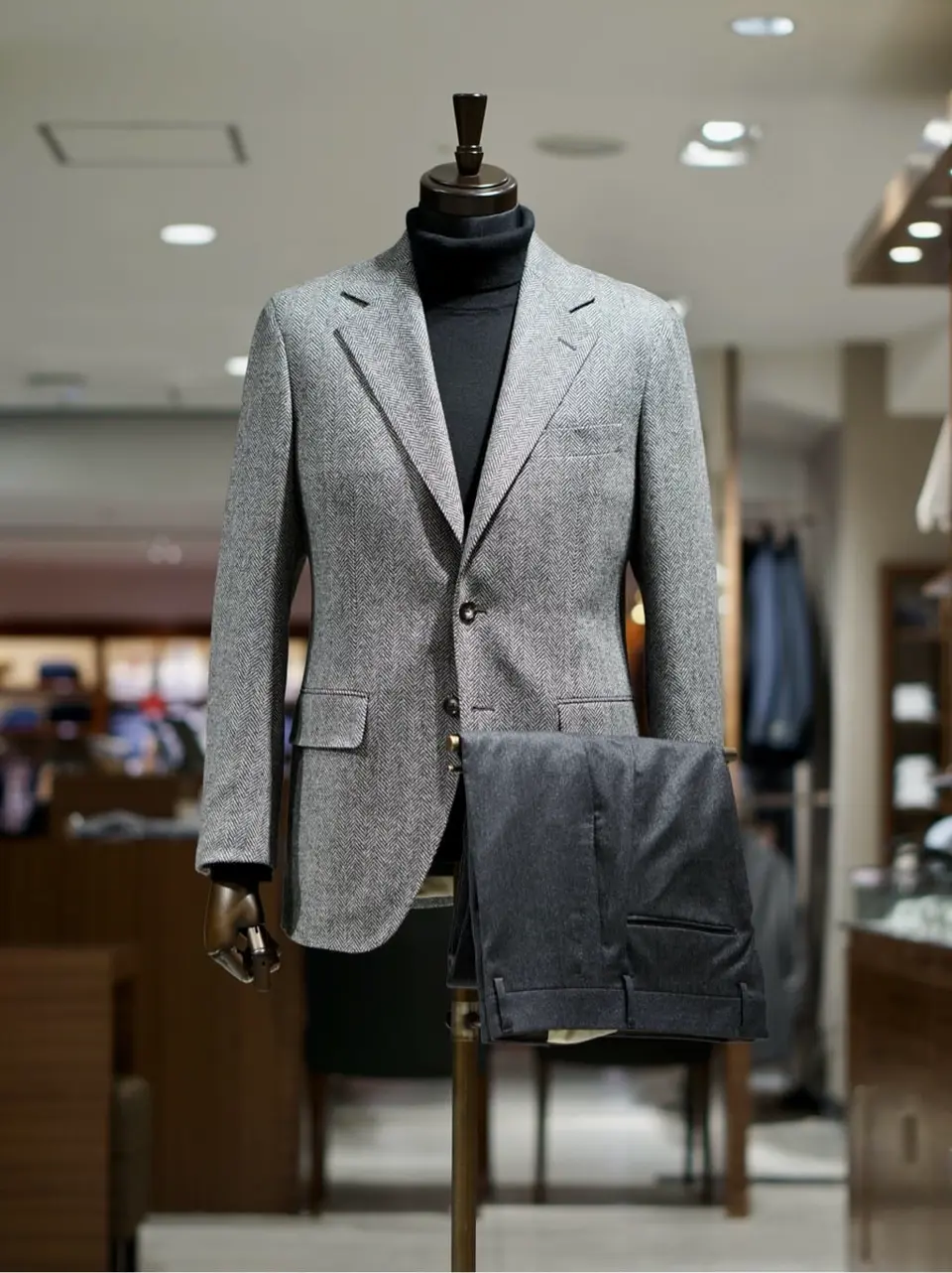 GOTAIRIKU スタッフ コーディネート画像