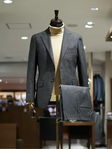 GOTAIRIKU スタッフ コーディネート画像