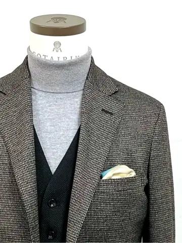 GOTAIRIKU 今井 コーディネート画像