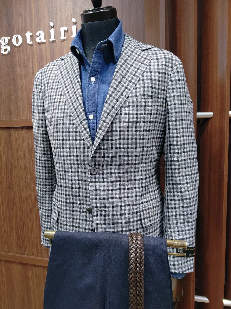 GOTAIRIKU 江坂 コーディネート画像