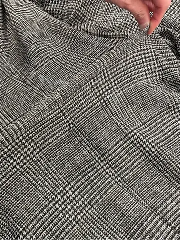 GOTAIRIKU 星野 コーディネート画像