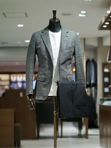 GOTAIRIKU スタッフ コーディネート画像