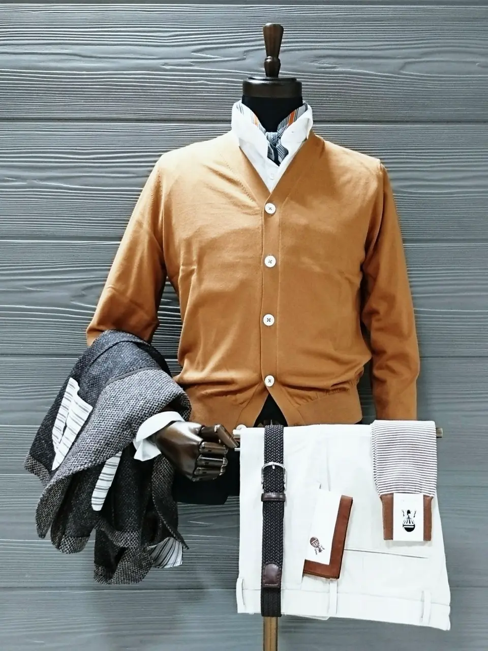 GOTAIRIKU 八幡 コーディネート画像