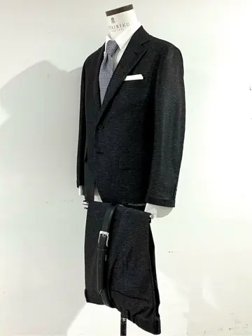 GOTAIRIKU 今井 コーディネート画像