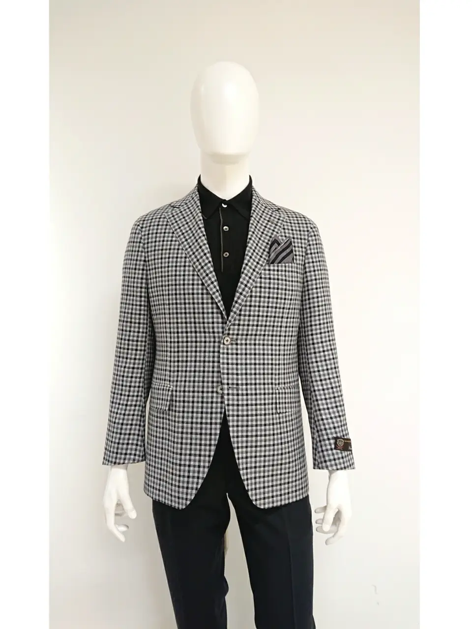  神原 コーディネート画像