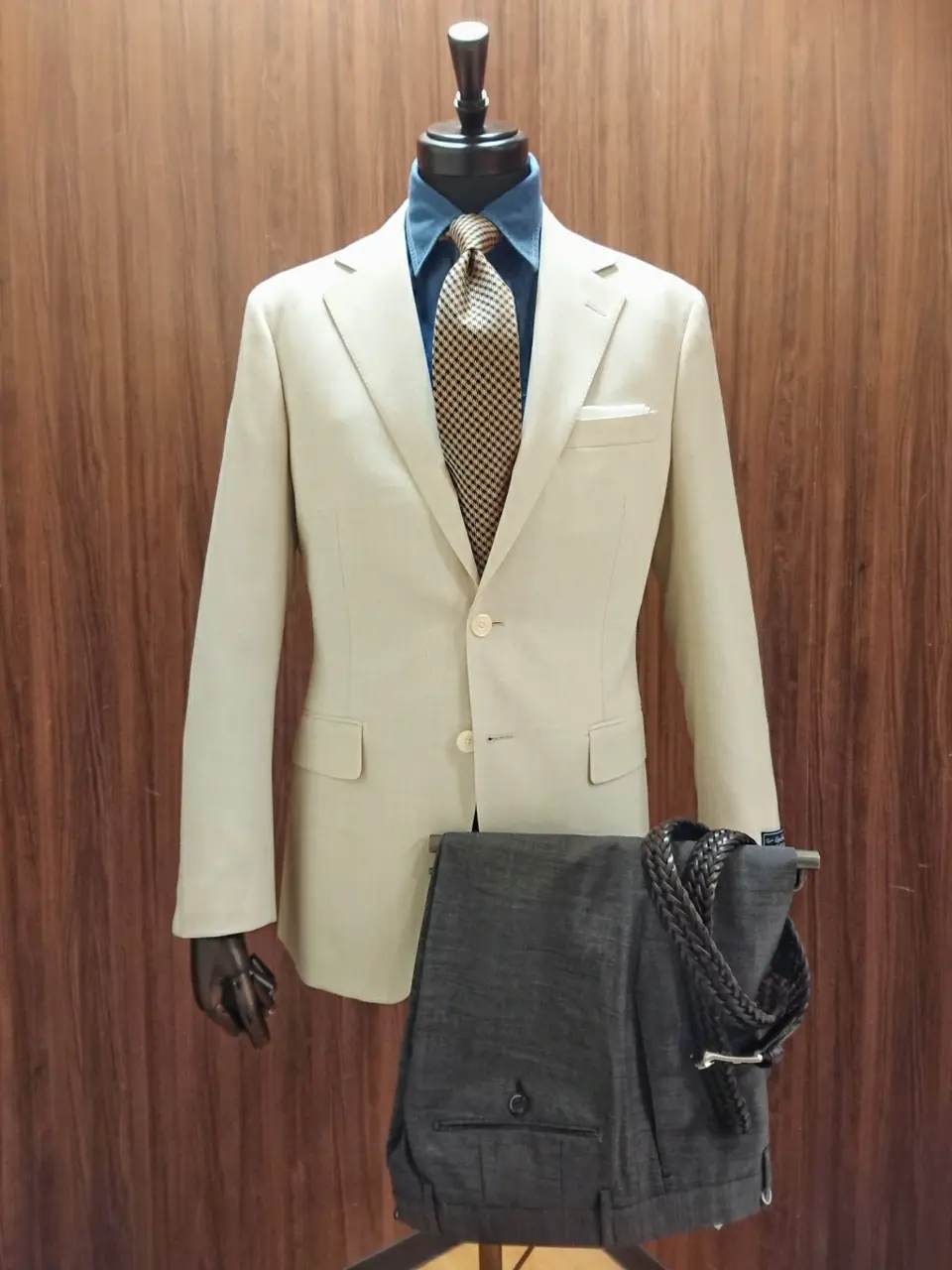  石田 コーディネート画像