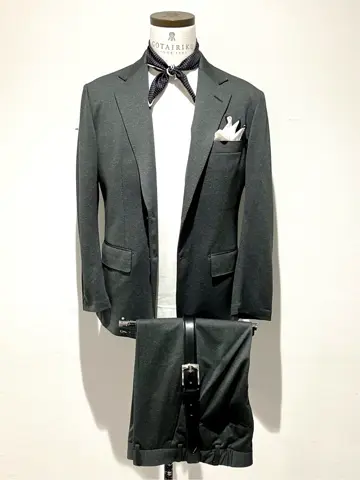 GOTAIRIKU 今井 コーディネート画像