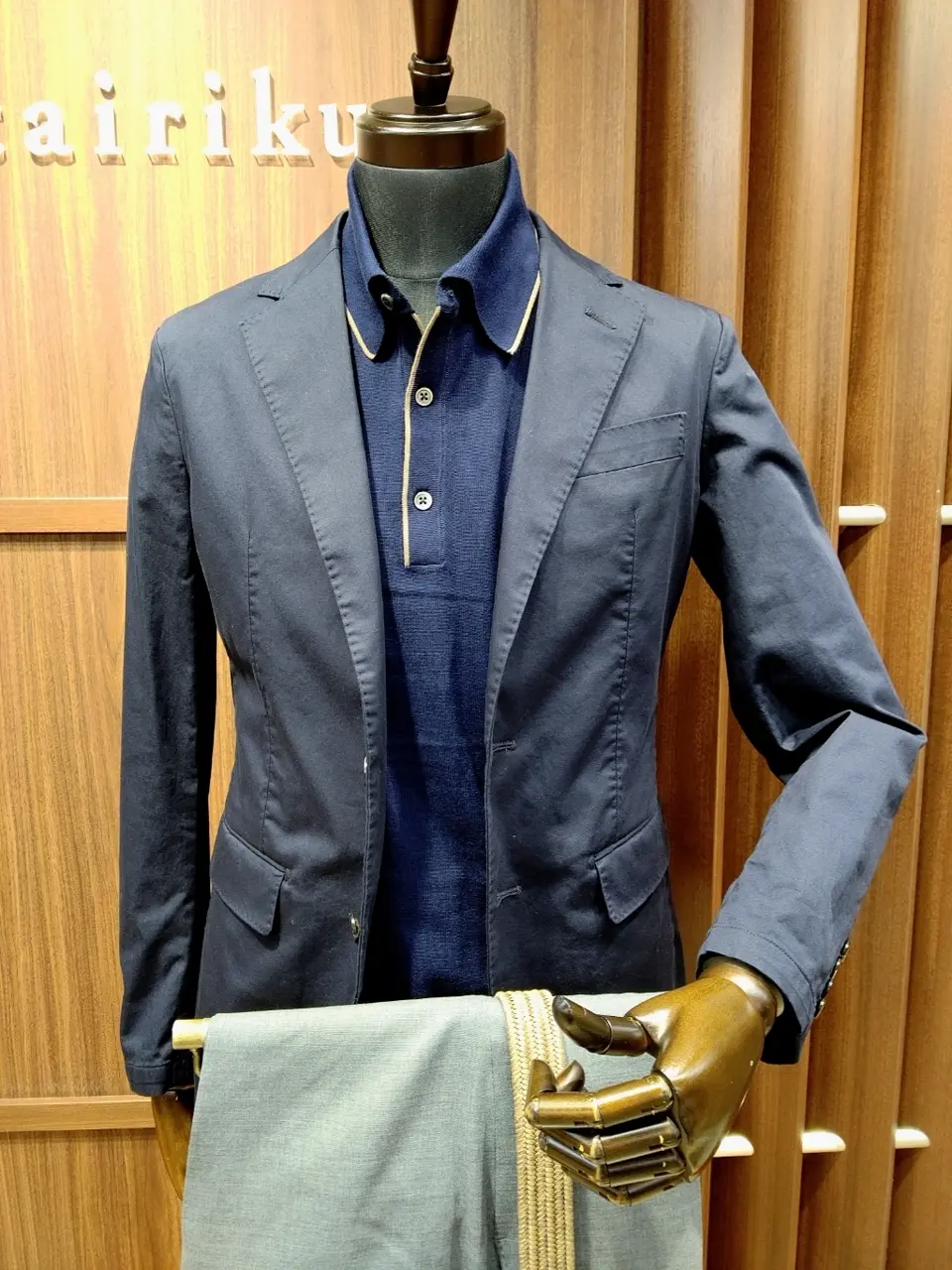 GOTAIRIKU 江坂 コーディネート画像