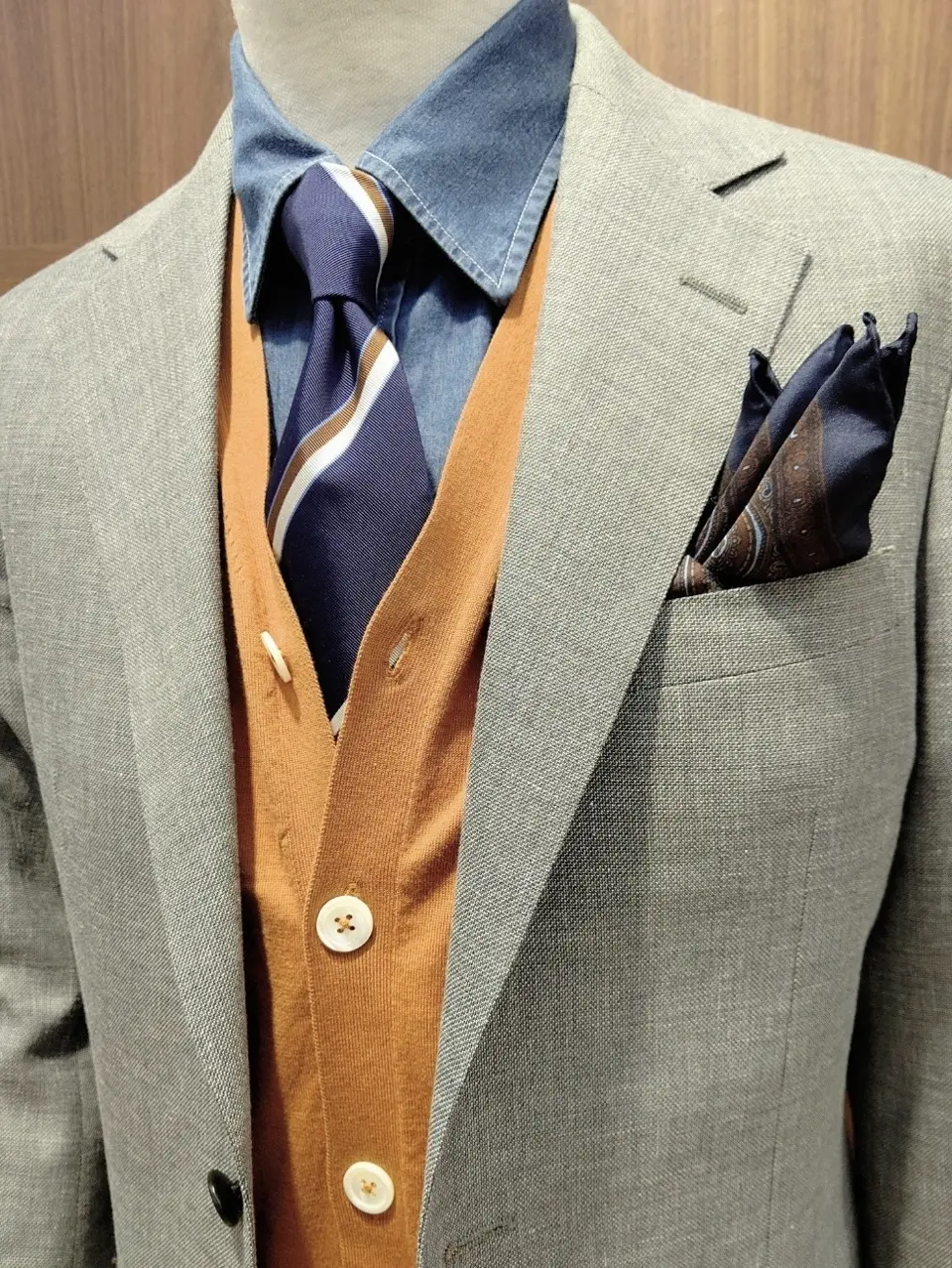 GOTAIRIKU 江坂 コーディネート画像