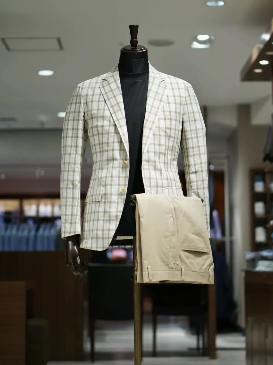 GOTAIRIKU スタッフ コーディネート画像