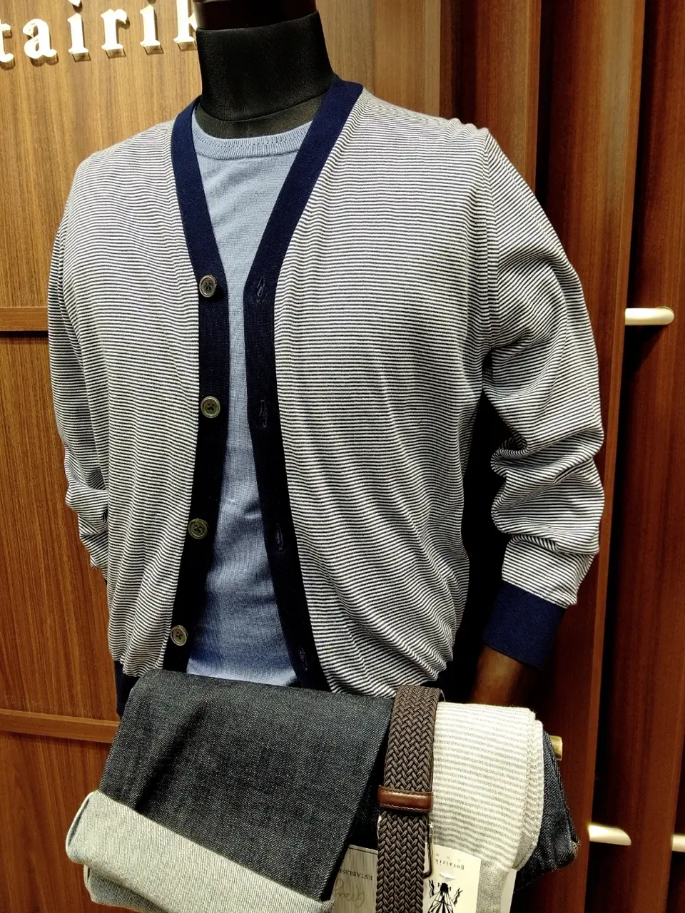 GOTAIRIKU 江坂 コーディネート画像