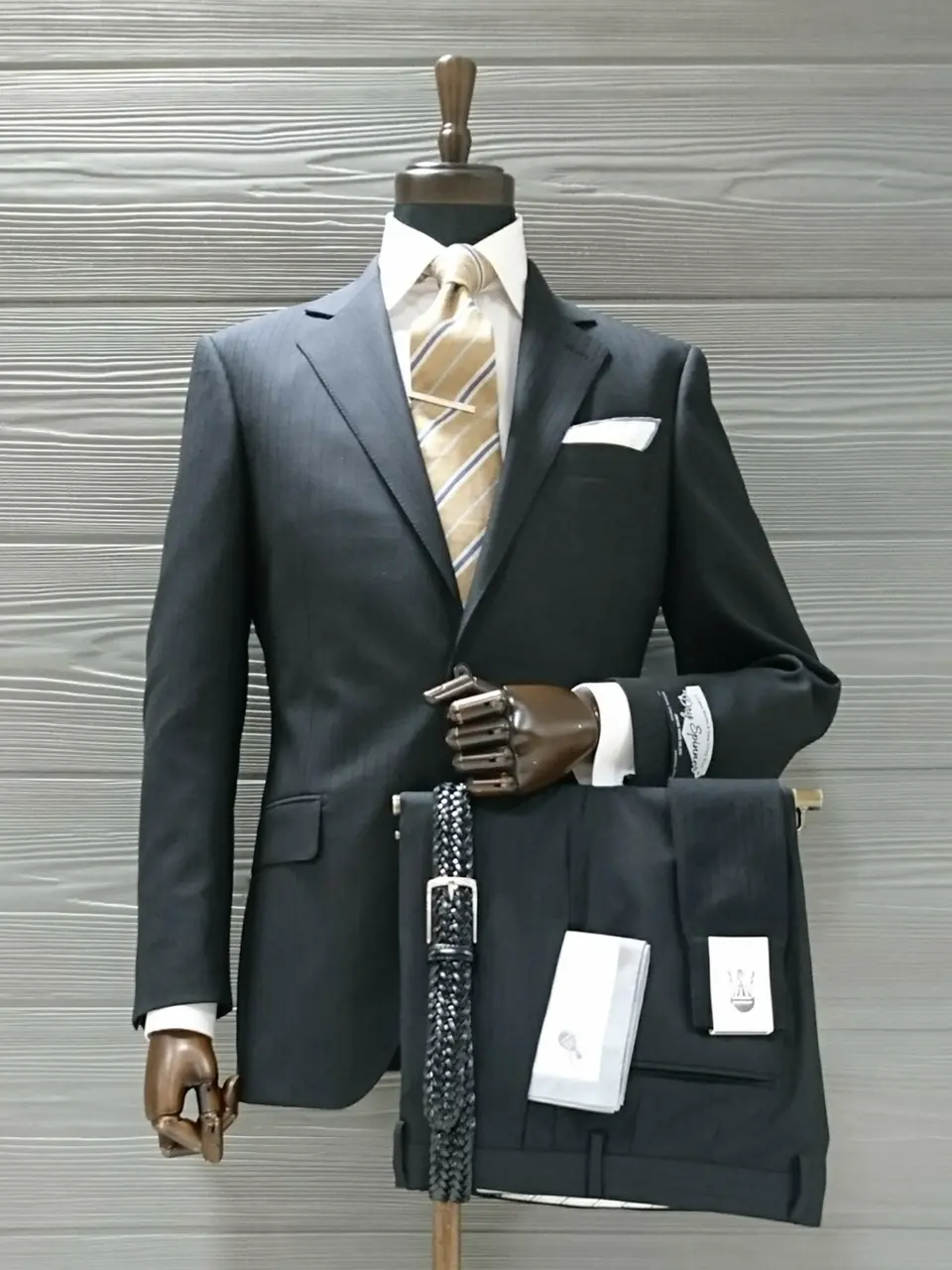  八幡 コーディネート画像