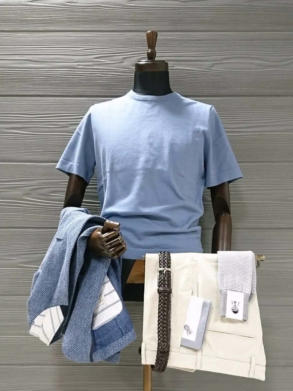  八幡 コーディネート画像