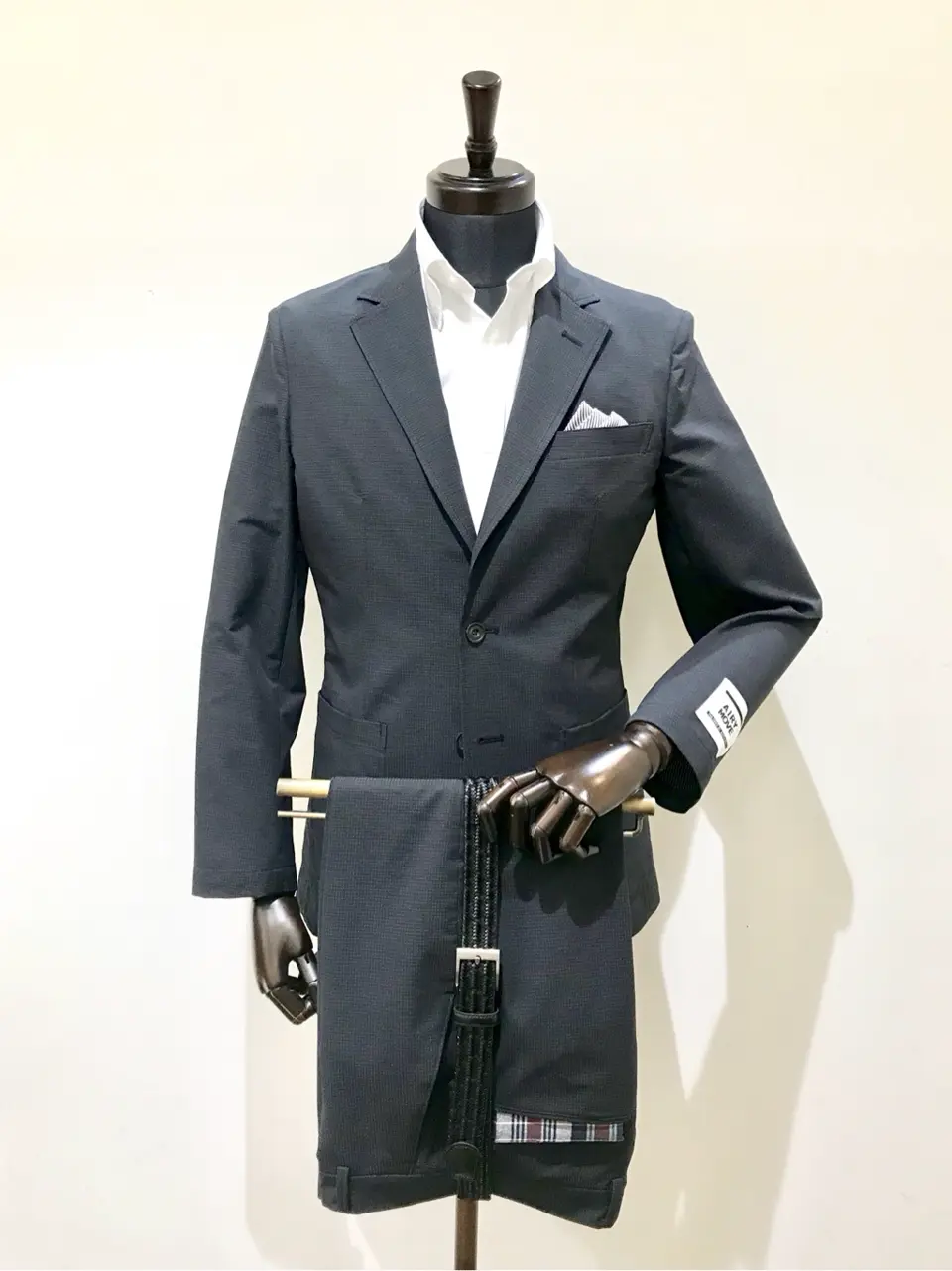 GOTAIRIKU 加藤 コーディネート画像