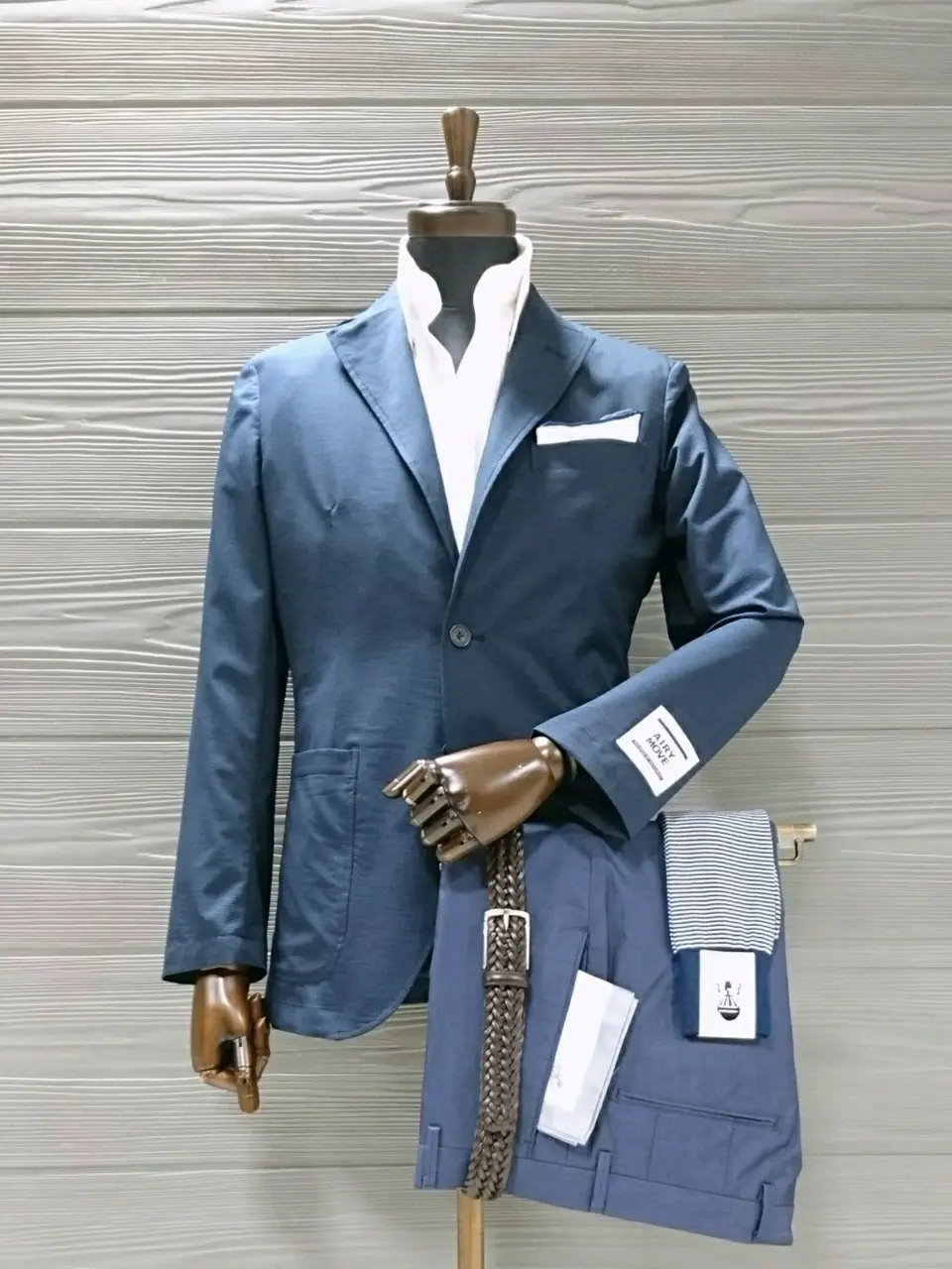  八幡 コーディネート画像