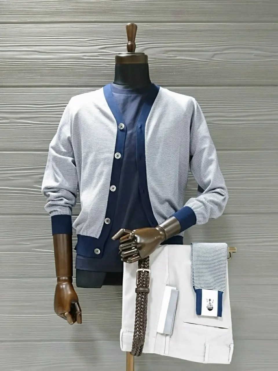  八幡 コーディネート画像