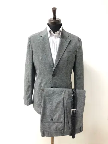 GOTAIRIKU スタッフ コーディネート画像