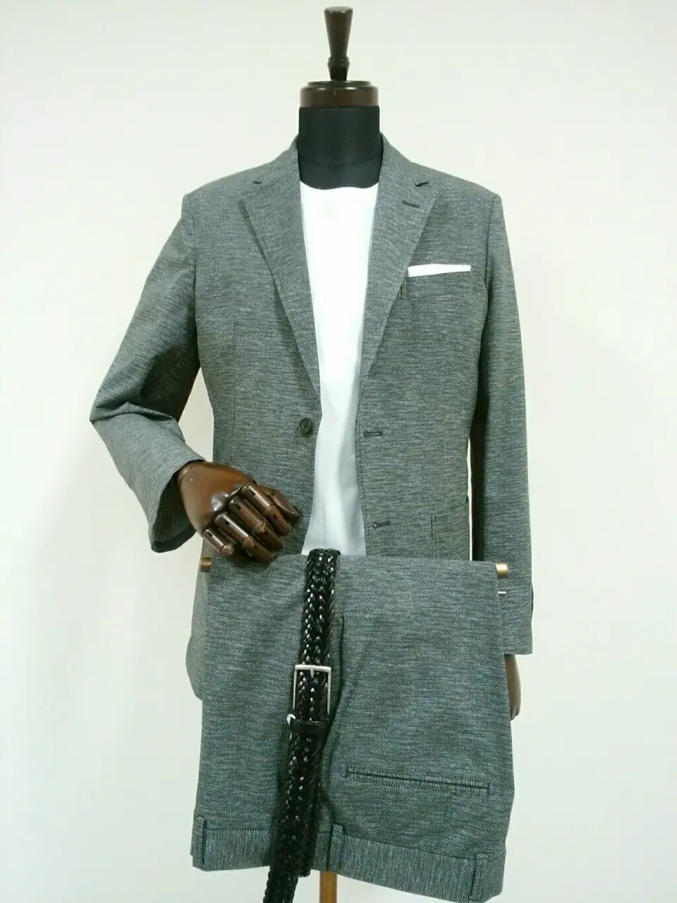 GOTAIRIKU 金子 コーディネート画像