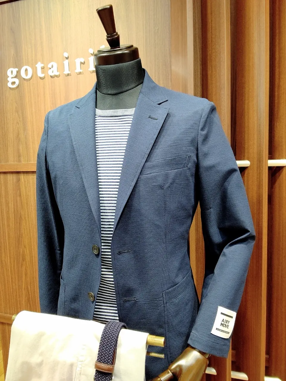 GOTAIRIKU 江坂 コーディネート画像