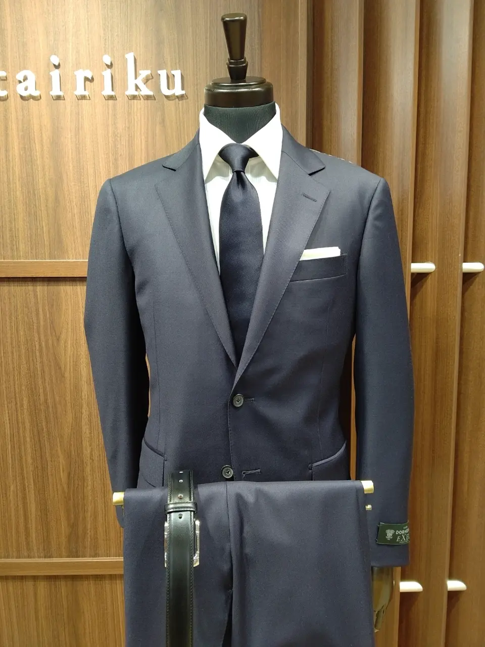 GOTAIRIKU 江坂 コーディネート画像