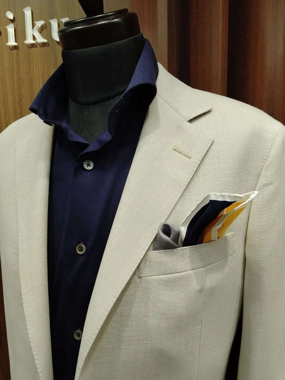 GOTAIRIKU 江坂 コーディネート画像