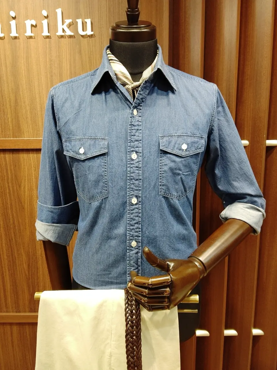 GOTAIRIKU 江坂 コーディネート画像