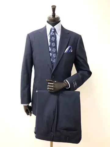 GOTAIRIKU スタッフ コーディネート画像