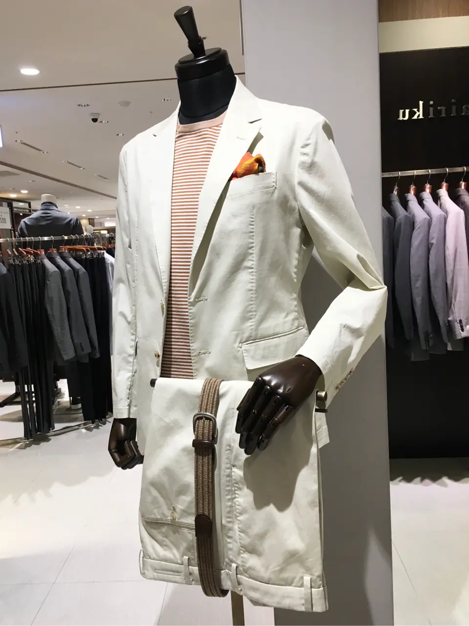 GOTAIRIKU 池田 コーディネート画像