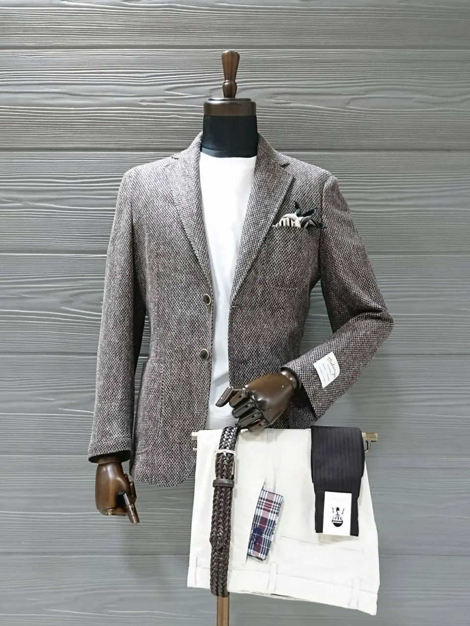 GOTAIRIKU 八幡 コーディネート画像