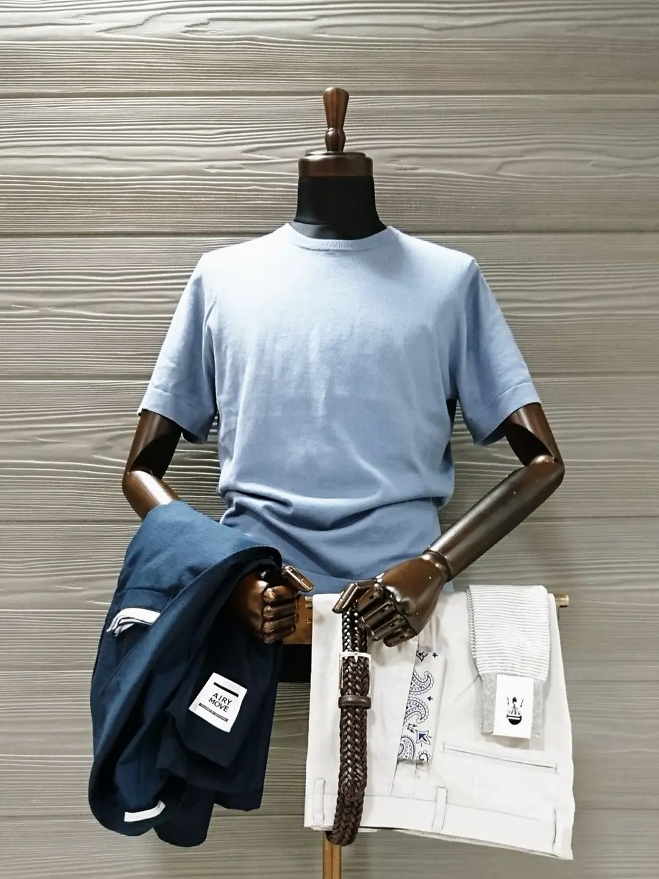  八幡 コーディネート画像