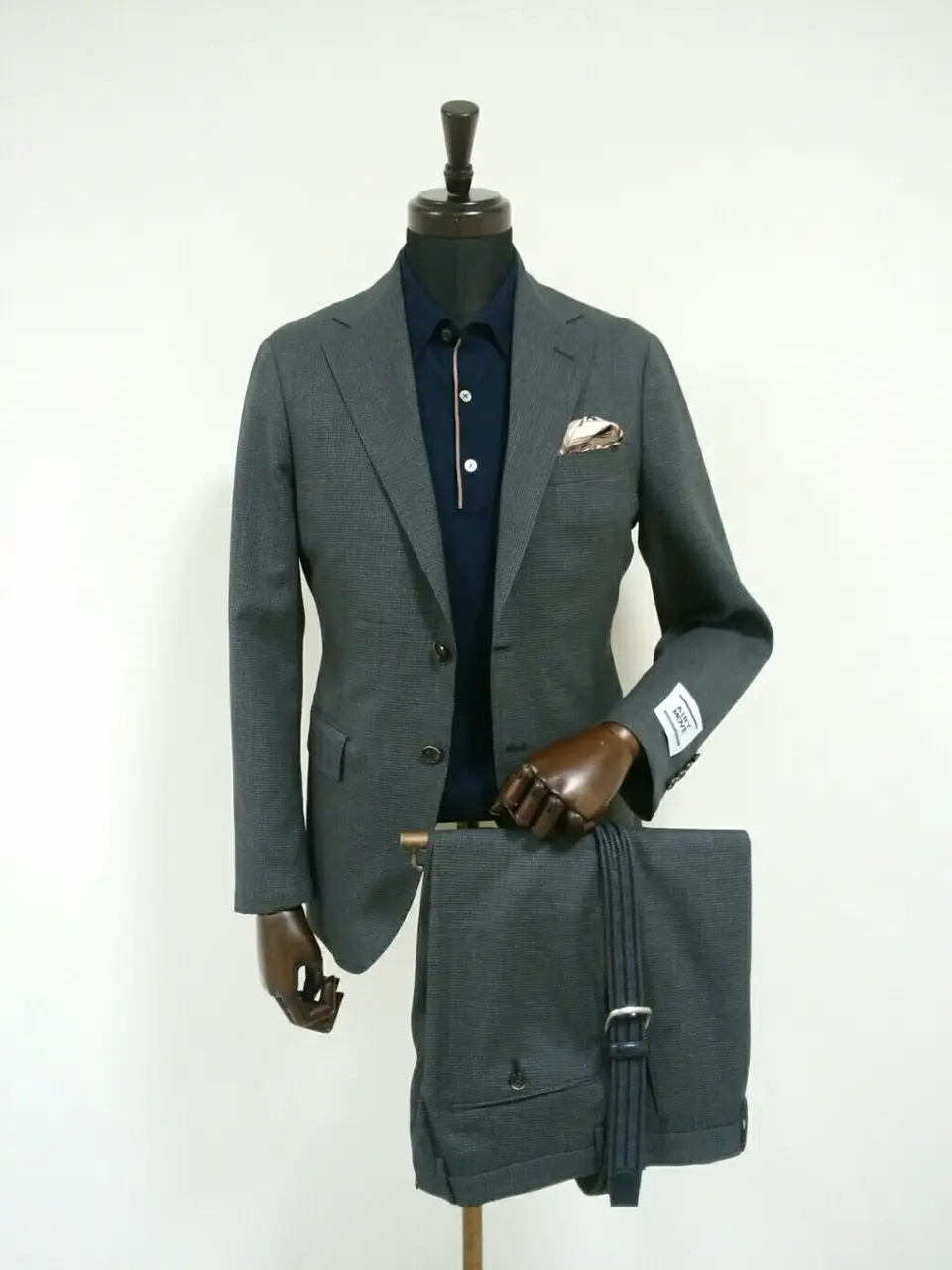 GOTAIRIKU 金子 コーディネート画像