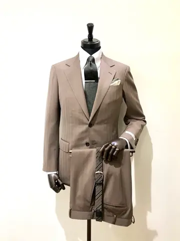 GOTAIRIKU 加藤 コーディネート画像