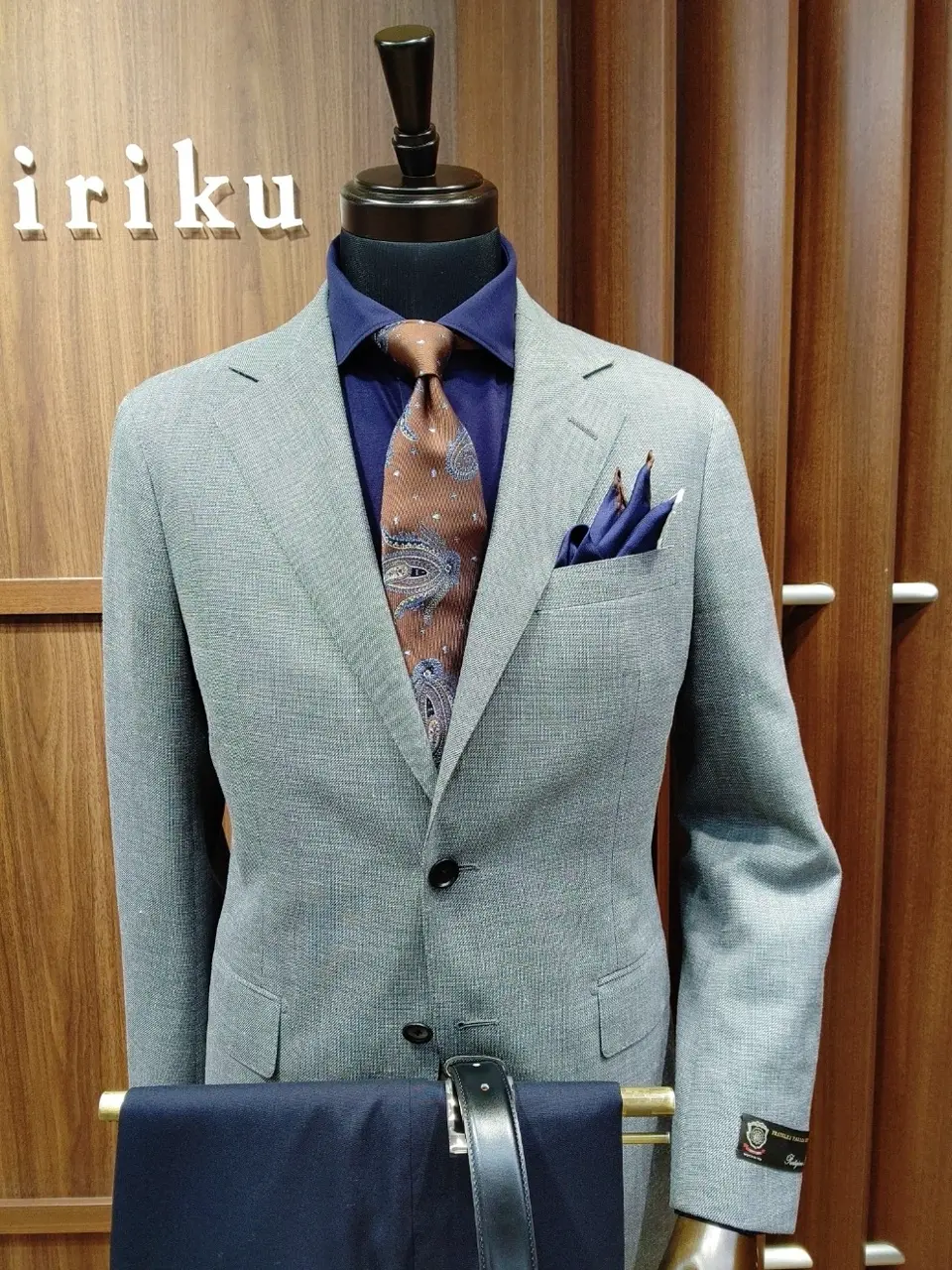 GOTAIRIKU 江坂 コーディネート画像