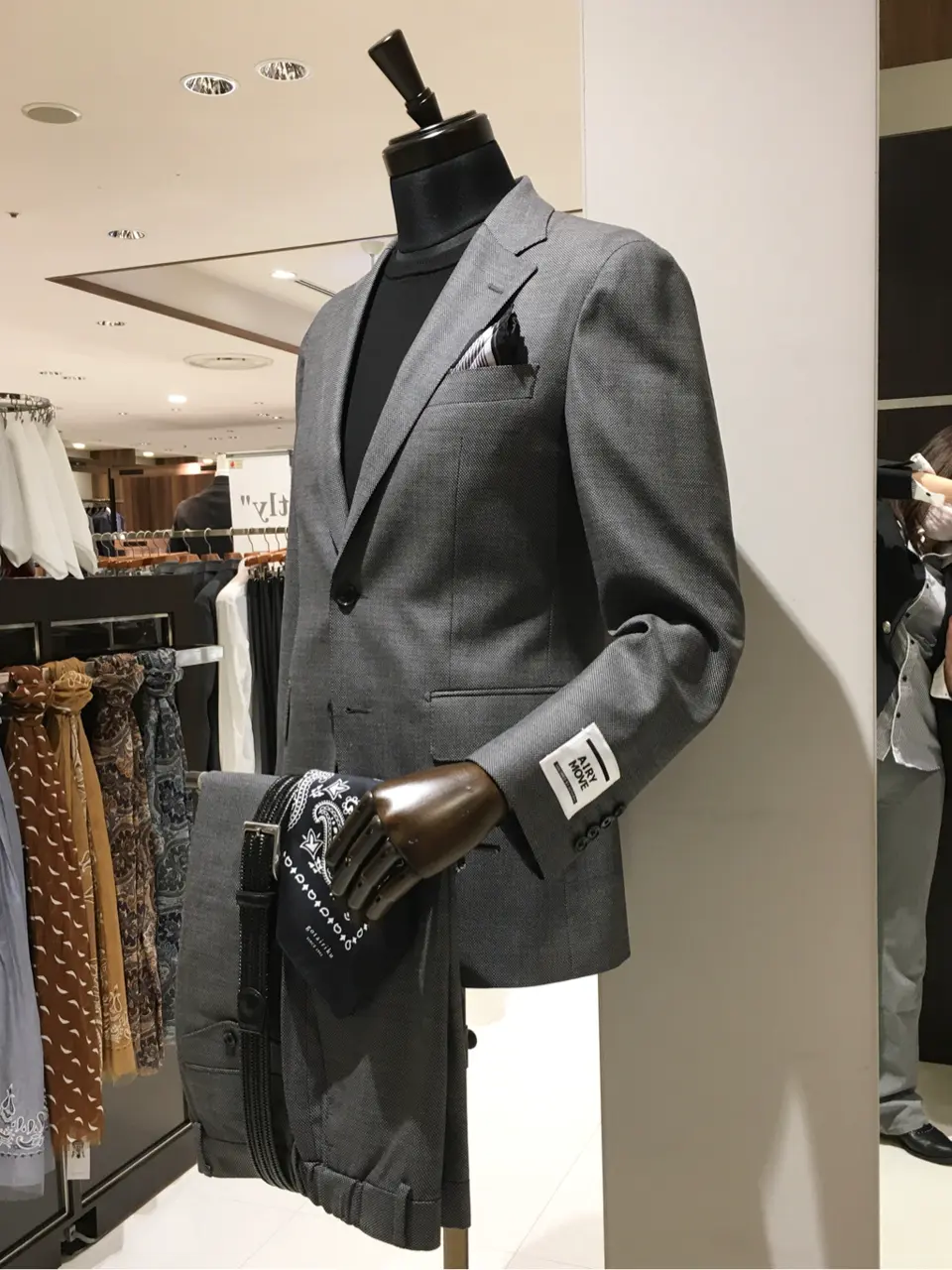 GOTAIRIKU 池田 コーディネート画像