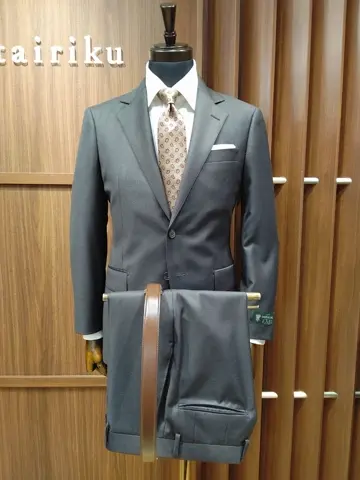 GOTAIRIKU 江坂 コーディネート画像