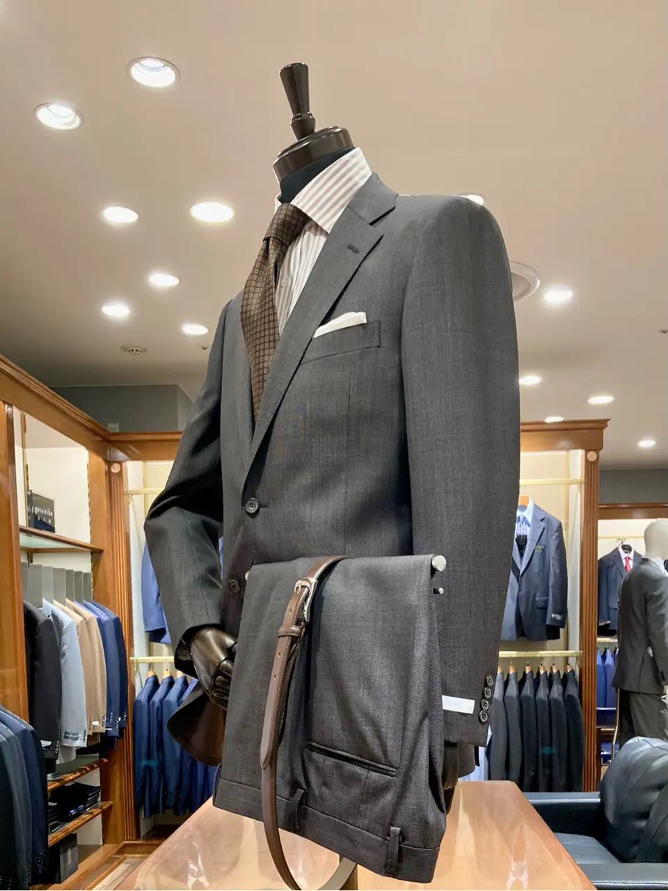 GOTAIRIKU 野上 コーディネート画像