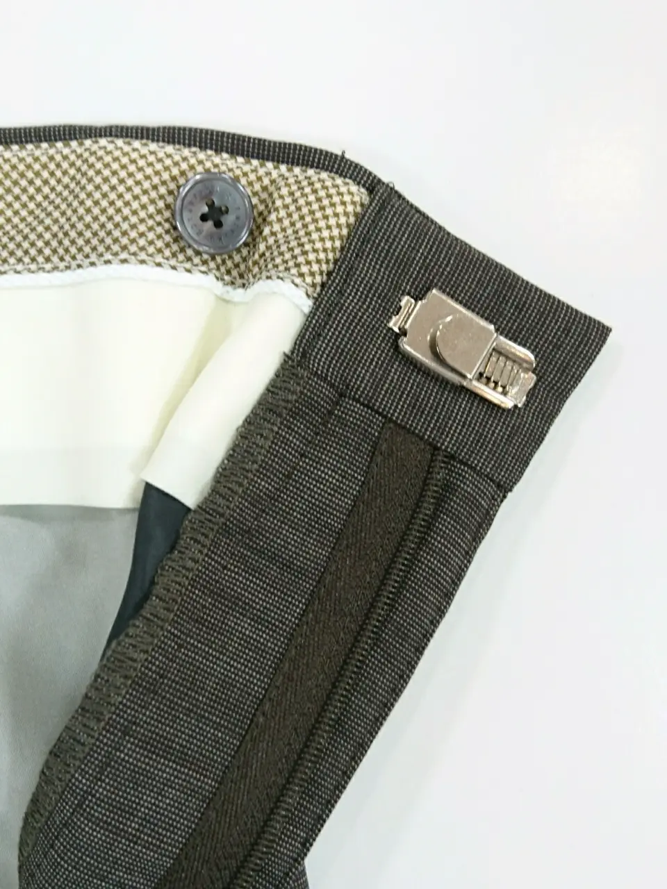 GOTAIRIKU 八幡 コーディネート画像