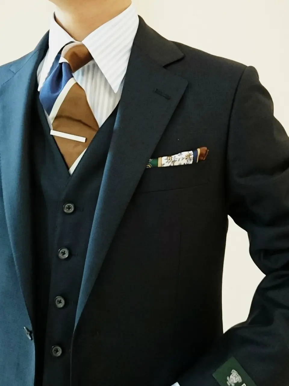 GOTAIRIKU 八幡 コーディネート画像